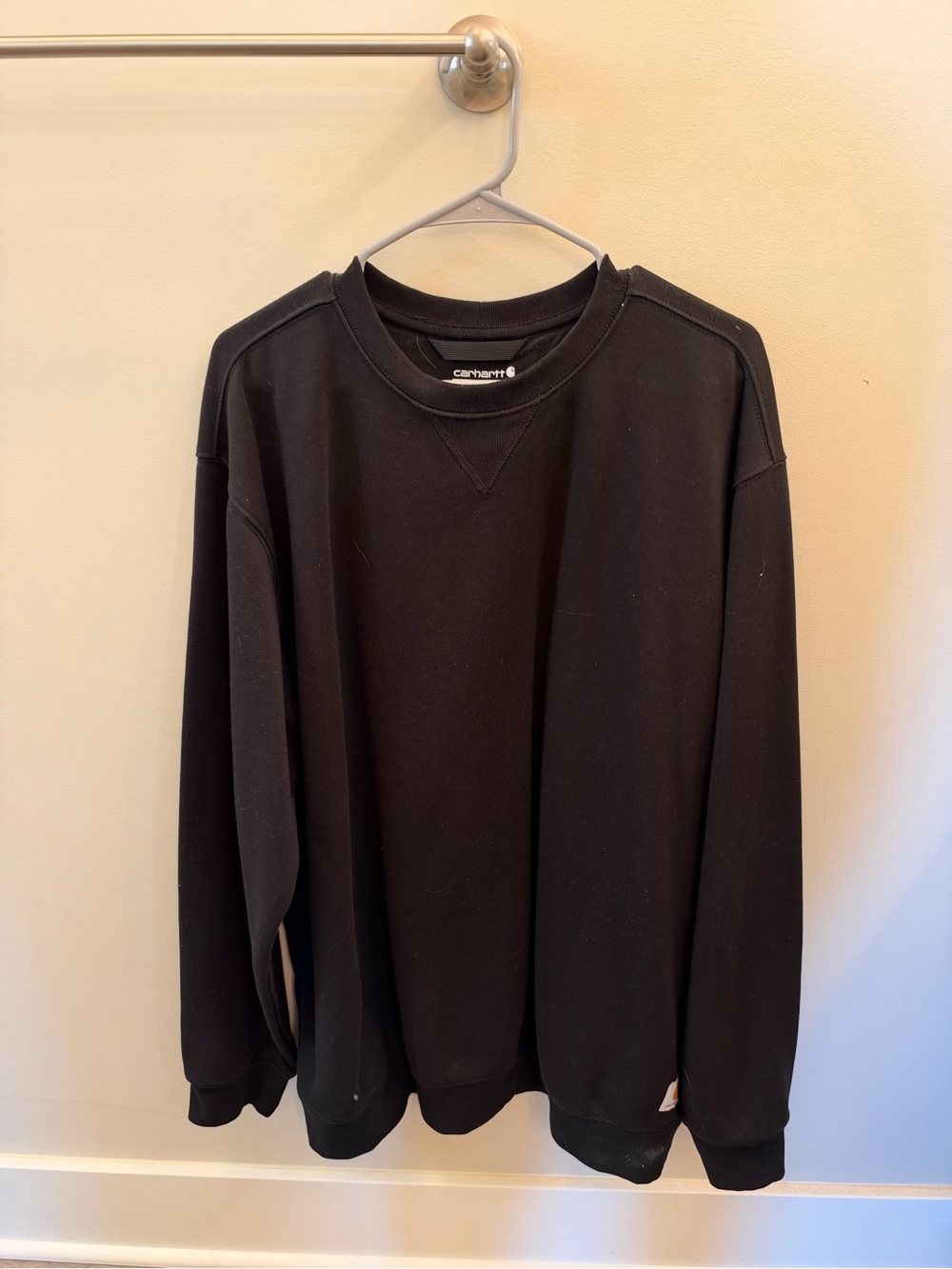 Carhartt Men's Black Crewneck Pullover Sweatshirt